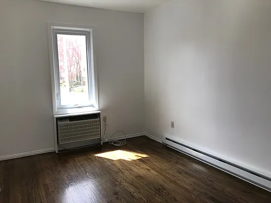 Rented by Daniel Gale Sotheby's International Realty | media 14