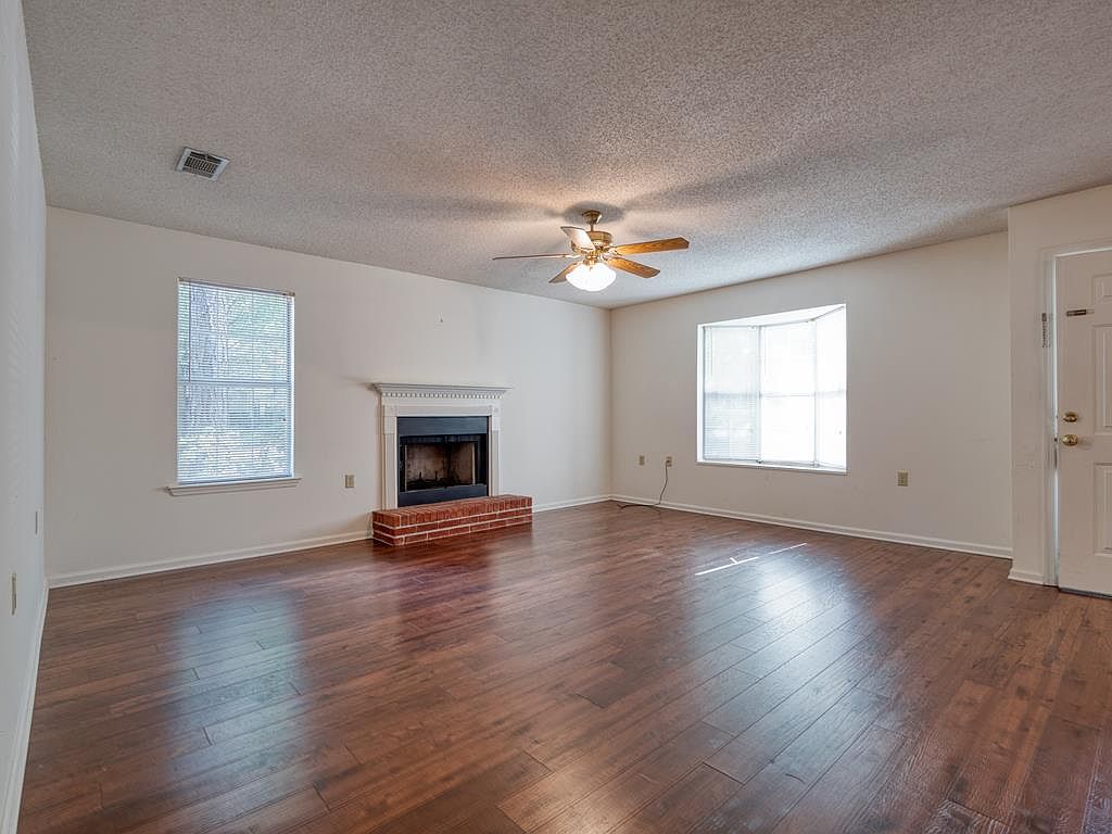 2092 S Sherwood Dr, Valdosta, GA 31602 | Zillow