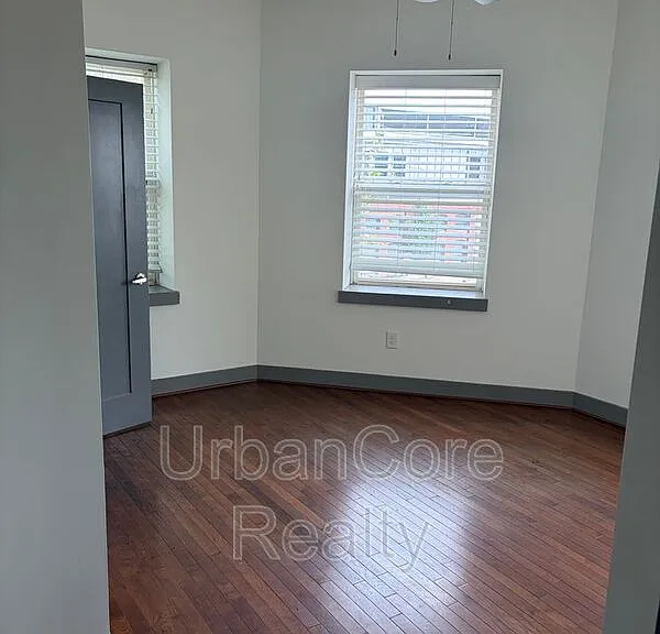 1400 N Arthur Ashe Blvd #208 — Photo 10
