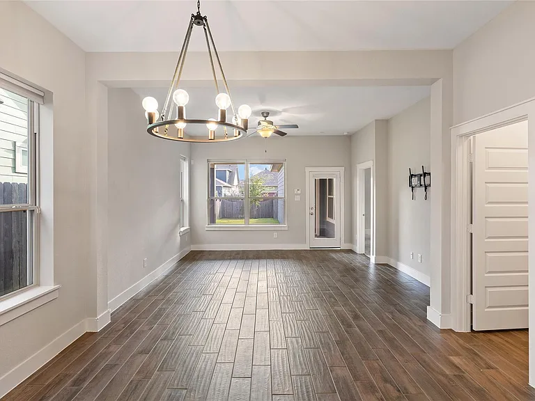18547 First Landing Dr — Photo 7