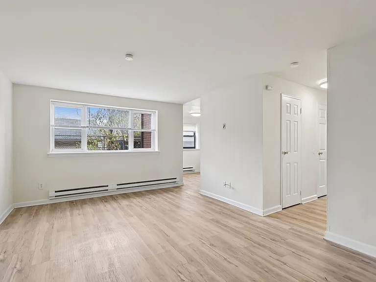 Springfield Green Apartments — Photo 45