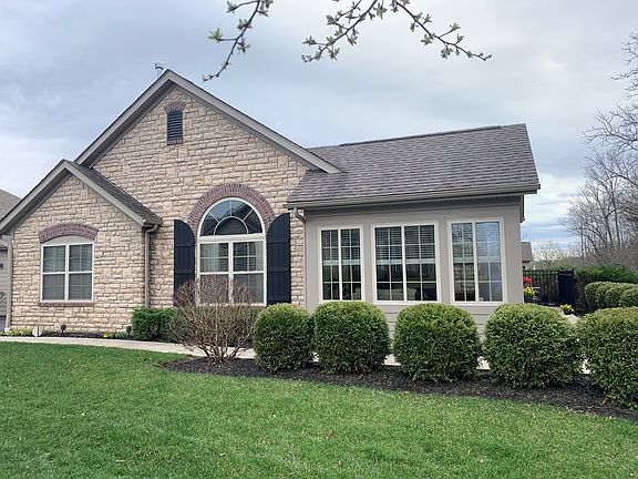 3rd image of 9315 Elizabeth Ln