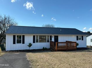 127 Suncrest St, Johnson City, TN 37615