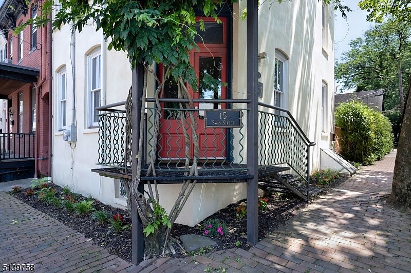 15 Swan St, Lambertville, NJ 08530 Zillow