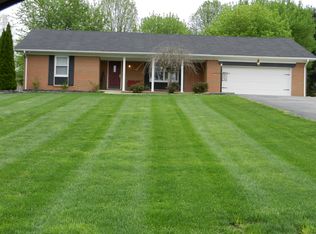 122 Westover Dr, Hillsboro, OH 45133