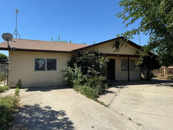 549 W Compton Avenue, Pixley, CA 93256