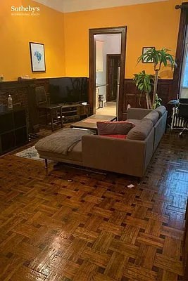 Rented by Sotheby's International Realty | media 3