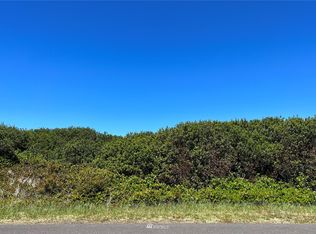 516 Decatur St, Ocean Shores, WA 98569