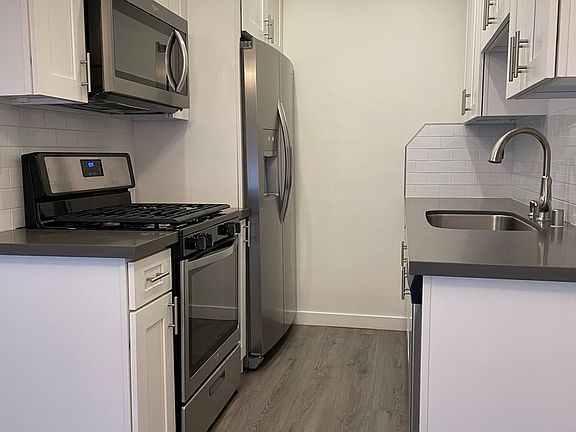 2nd image of 95 N Michigan Ave #5