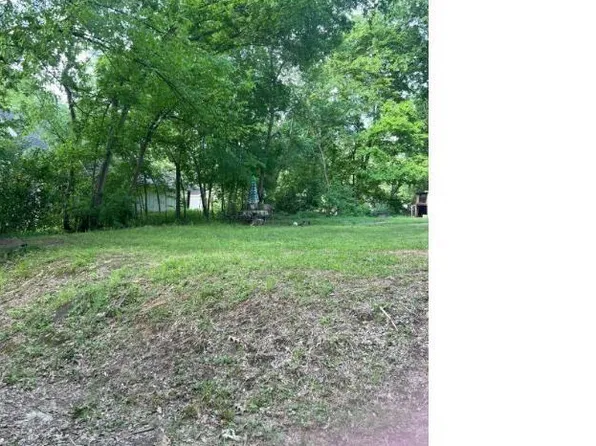 1214 N Albertson Ave, Tyler, TX 75702