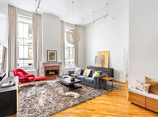 121 W 20th St APT 2A, New York, NY 10011