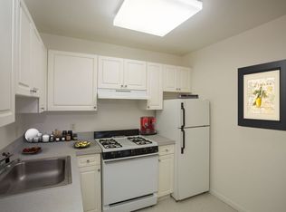 Vail Manor 55+, Parsippany, NJ 07054