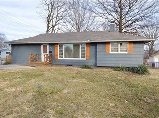 4701 Woodside Ave, Kansas City, MO 64133