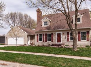 5812 26th Ave NW, Rochester, MN 55901