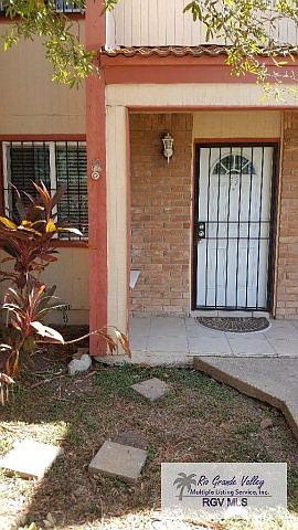 1st image of 13 Palmetto Ct #B