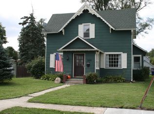 2419 S Walnut St, Yorktown, IN 47396