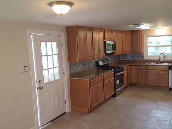 NEW KITCHEN