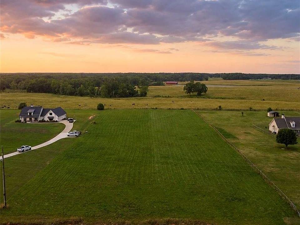 1st image of 184 Spears Ln #4