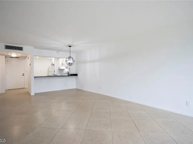 1083 Forest Lakes Dr #206 — Photo 12