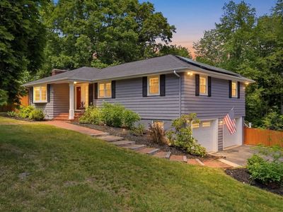 5 Stanford Dr, Westwood, MA, 02090