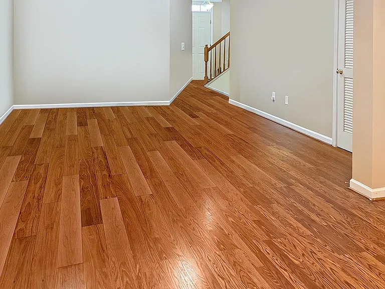 106 Pittman Ct — Photo 6