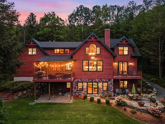 3rd image of 50 Upper Grandview Drive