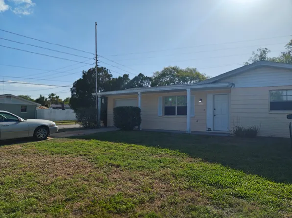 3505 Winder Dr, Holiday, FL 34691