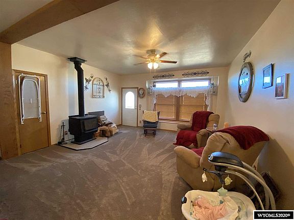 4th image of 54 Snowberry Ln