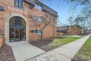 18550 Torrence Ave #25 Photo 1