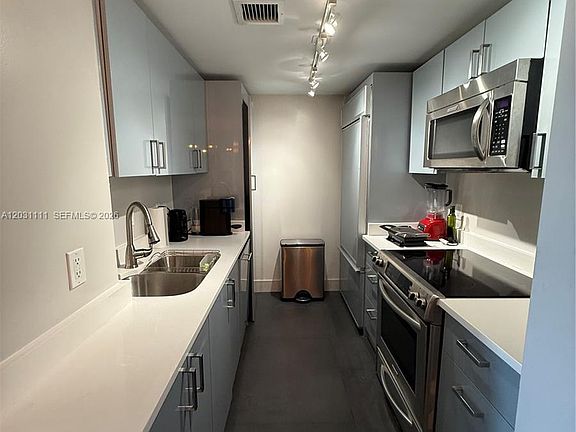 4th image of 10275 Collins Ave APT 921