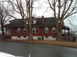 424 Columbia St, Reading, PA 19601