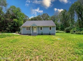 88 Dutch Lane Rd, Marlboro, NJ 07746