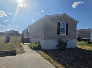 4402 Avenue B2, Cheyenne, WY 82007