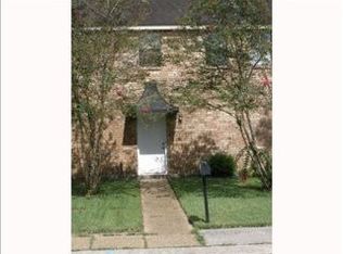 309 Ormond Meadows Dr APT B, Destrehan, LA 70047