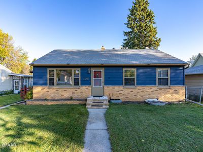 2010 11th Ave N, Grand Forks, ND, 58203
