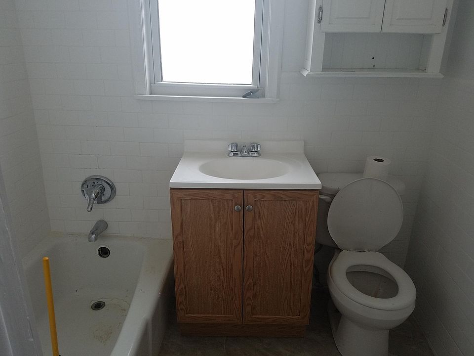 1st image of 154 Glover Ave