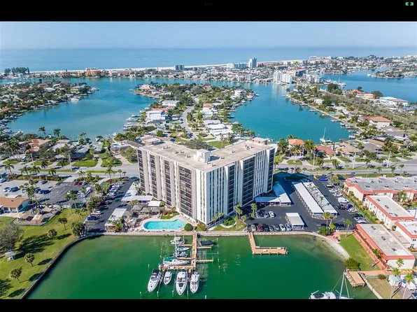 10355 Paradise Blvd APT 412, Treasure Island, FL 33706