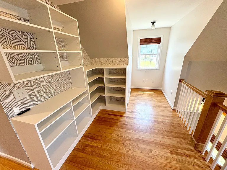 1233 Plymouth Ave — Photo 50
