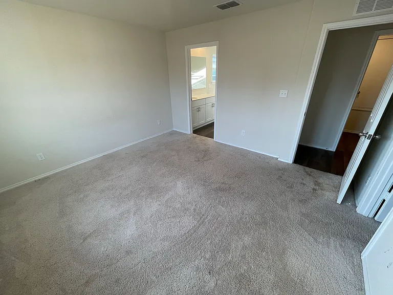 13738 Crossbow Rdg — Photo 23