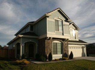 468 River View Dr, Ukiah, CA 95482