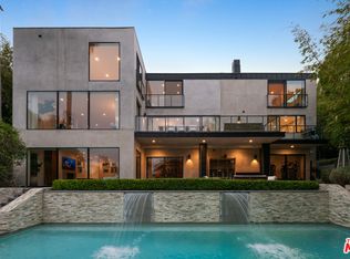 1552 Bel Air Rd, Los Angeles, CA 90077
