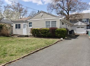 66 Longman St, Toms River, NJ 08753