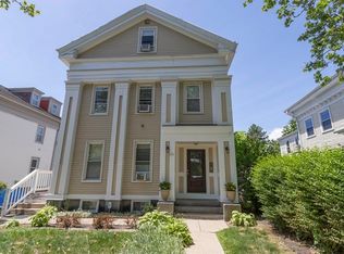 121 Centre St APT 4, Boston, MA 02119