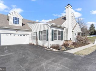 170 Rose View Dr, West Grove, PA 19390