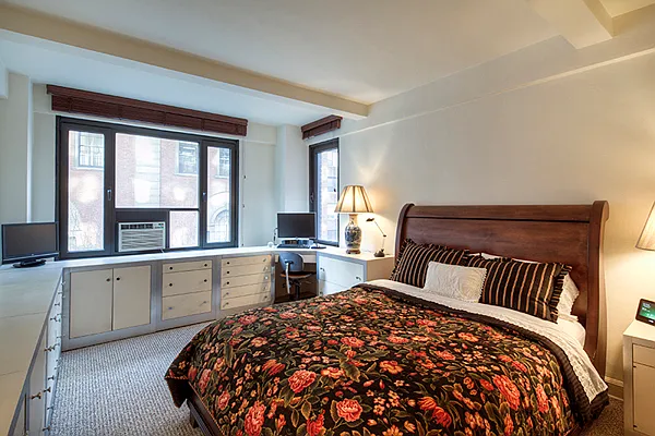 Sold by Brown Harris Stevens | media 18