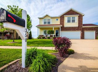 350 Blue Spruce Dr, Pendleton, IN 46064
