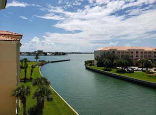 6 Harbour Isle Dr #PENTHOUSE 02, Fort Pierce, FL 34949