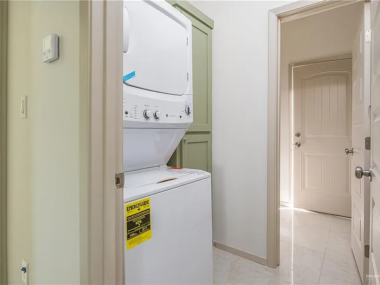 2114 Galveston Ave #2 — Photo 13