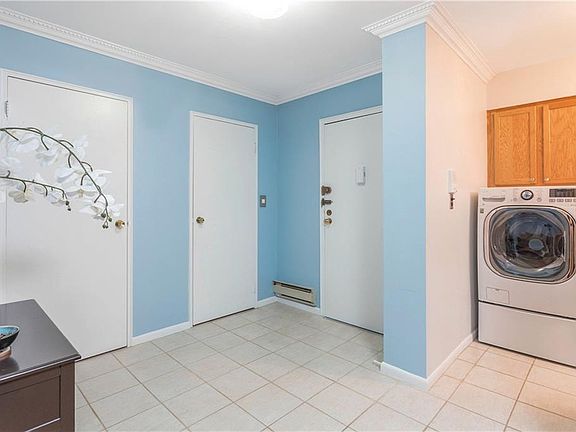 3rd image of 67 Lorraine Ter APT 315