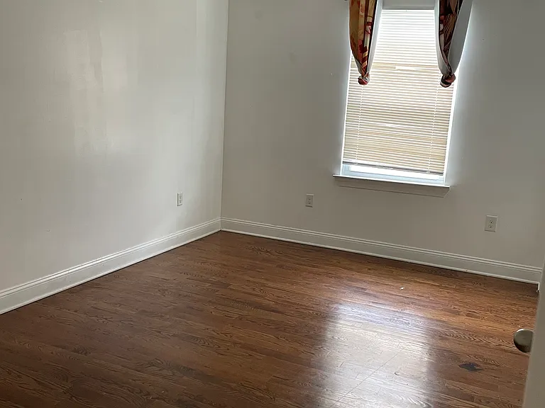17 Stanton St #2 — Photo 5
